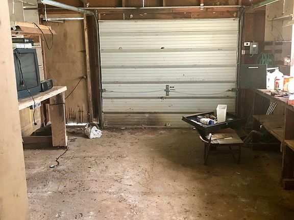 5th image of 269 Glover Dr