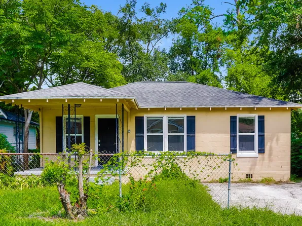 2969 Myra St, Jacksonville, FL 32205