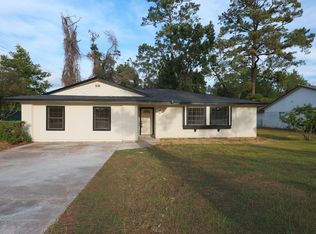 24118 E Lake Houston Pkwy, Huffman, TX 77336