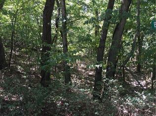 98 Locust Dr, Mound City, KS 66056