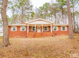 503 Sussex Ave, Sanford, NC 27330