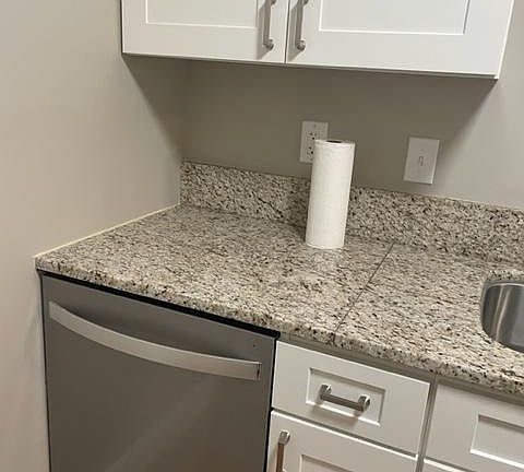 5th image of 1510 Berwyn Dr #1510