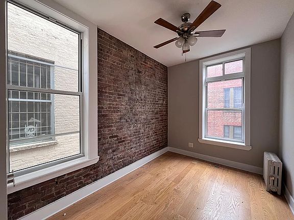 2nd image of 312 E 116th St #Penthouse 2