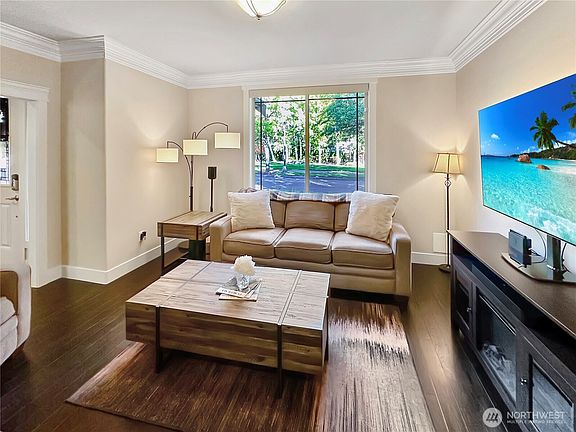 5th image of 1533 Vineyard Avenue SE