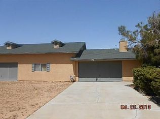 10798 Nandina Rd, Apple Valley, CA 92308