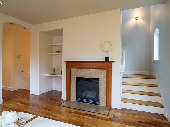 5th image of 5801 NE Orenco Gardens Dr