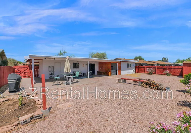 1745 W Capri Ave — Photo 28