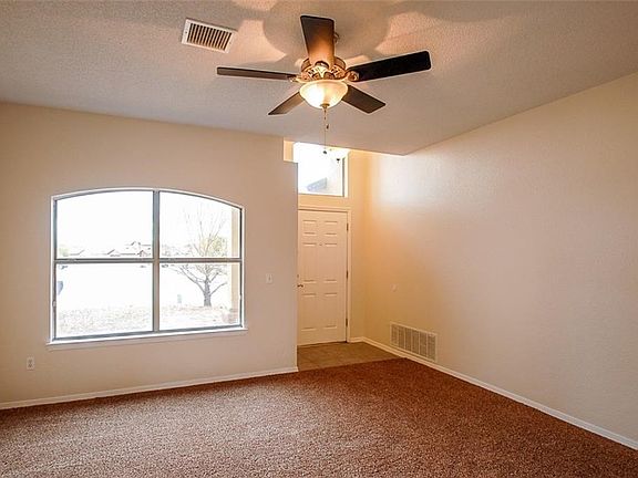 3rd image of 7377 Mesquite Flor Dr