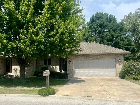 131 Meadows Rd N, Bourbonnais, IL 60914