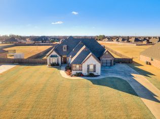 867 Sterling Dr, Choctaw, OK 73020