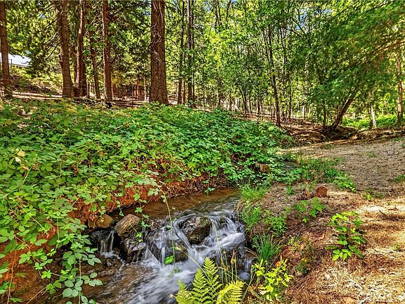 3rd image of 6055 Timber Ridge Dr