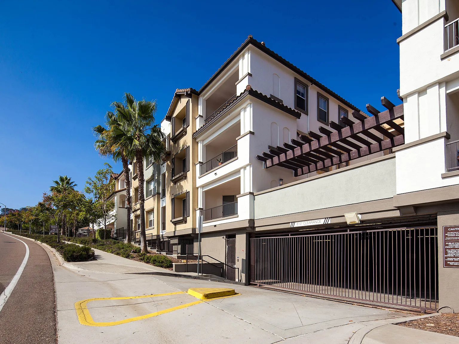 Elan Pacifico Encinitas — Photo 1