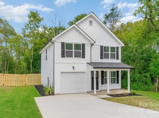 613 Elm St, Mount Holly, NC 28120