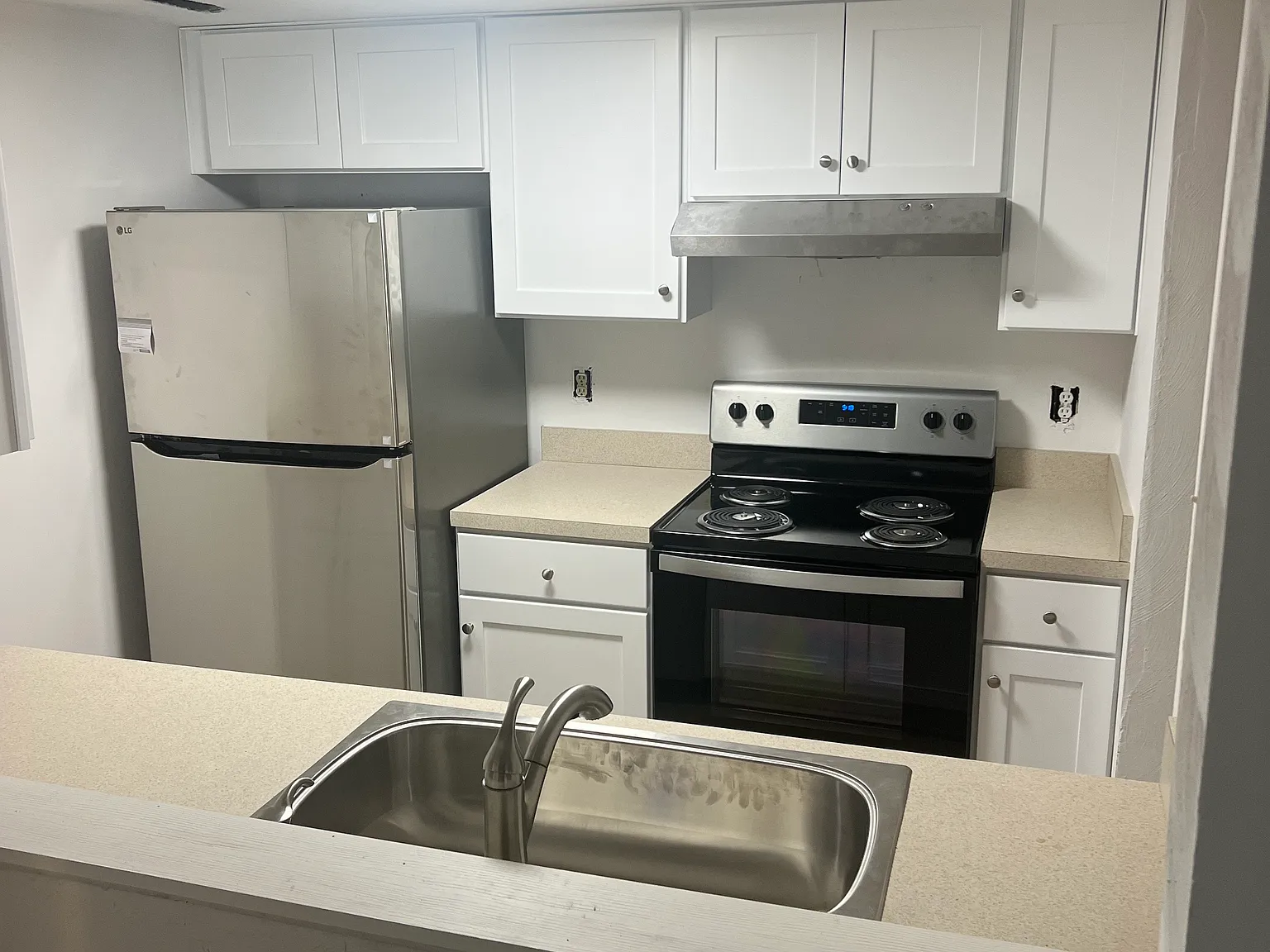 2 bed, 1.5 bath, 1262 sqft, $1,700 — Photo 4