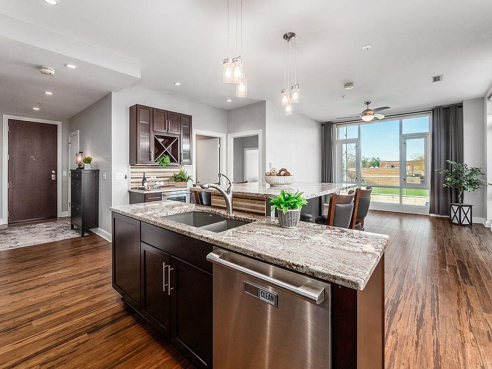 1145 N High St #206, Columbus, OH 43201 | Zillow