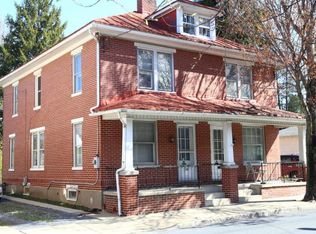 5 W Orange St, Lititz, PA 17543