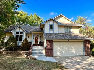 306 E Sandhill Rd, Derby, KS 67037