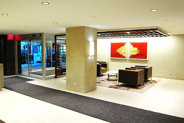 Sold by Martin Greenstein Real Estate | media 3