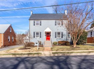 5717 18th Rd N, Arlington, VA 22205