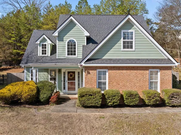 6815 Huntcliff Dr, Ooltewah, TN 37363