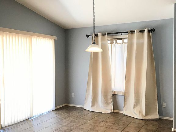 3rd image of 11745 W Mauna Loa Ln