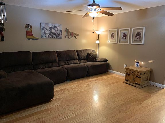 3rd image of 8716 Bluebell Dr