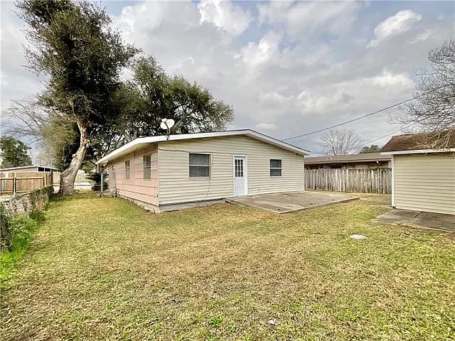 2114 S Butterfly Cir — Photo 23