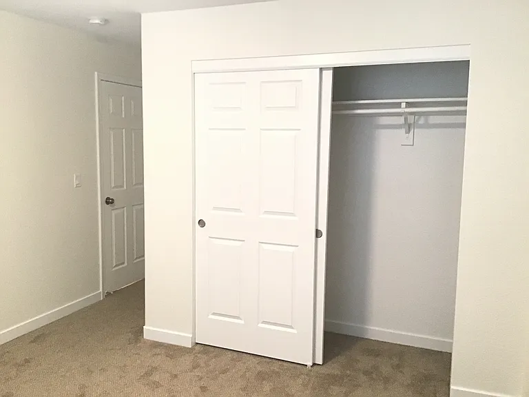 18258 Oakbrook Ln — Photo 18