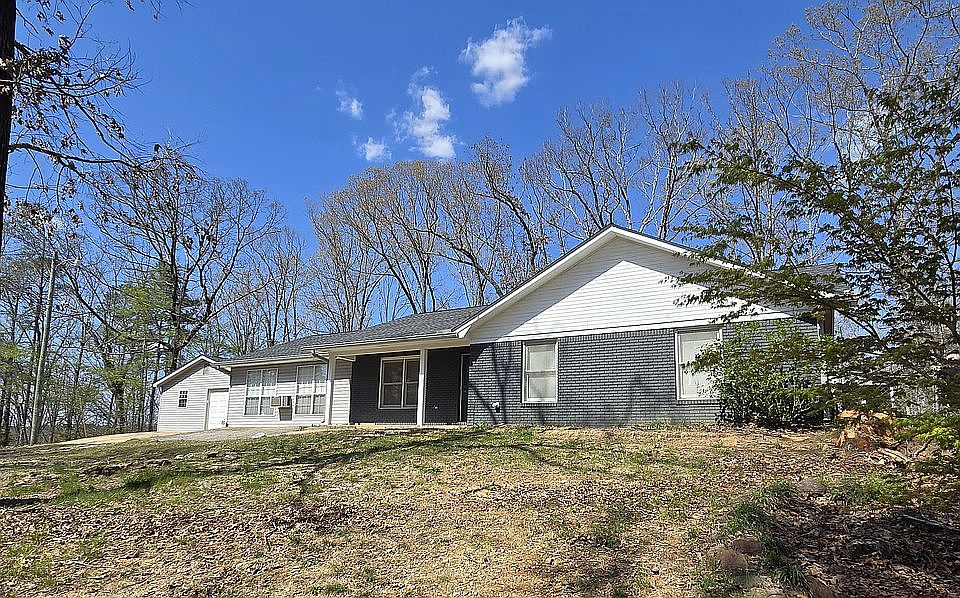 1st image of 11322 Hen Smith Rd