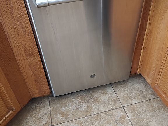 3rd image of 10015 W Southgate Ave