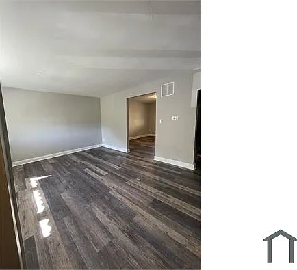 52 Benkert Ave — Photo 1