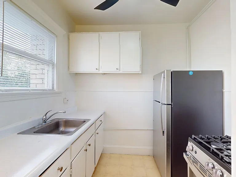 1425 Harrison St — Photo 19