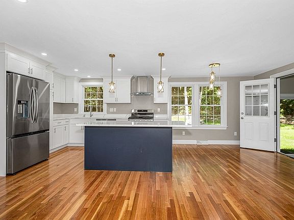 5th image of 8 Galloway Rd