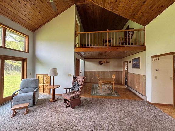 5th image of 4475 Lawitzke Rd