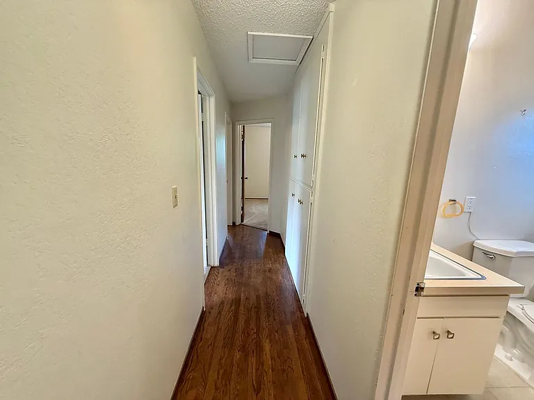 194 Wedgewood Ave — Photo 11