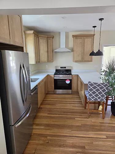30 Oneil St Photo 1