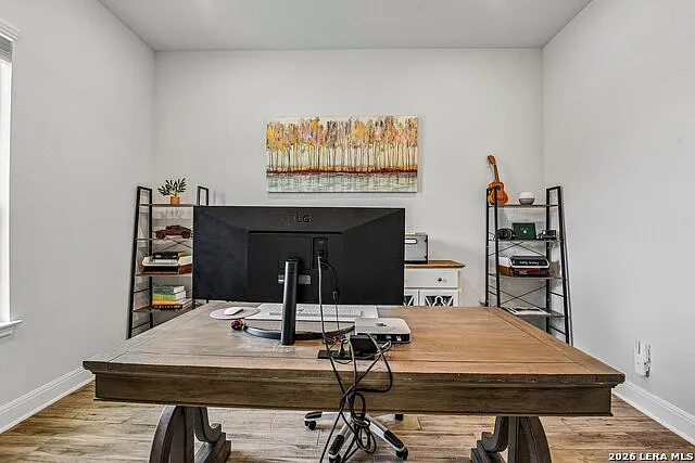 1136 Aidenbaum — Photo 34