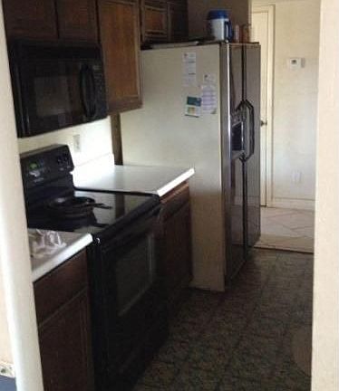4th image of 8811 N 94th Ave