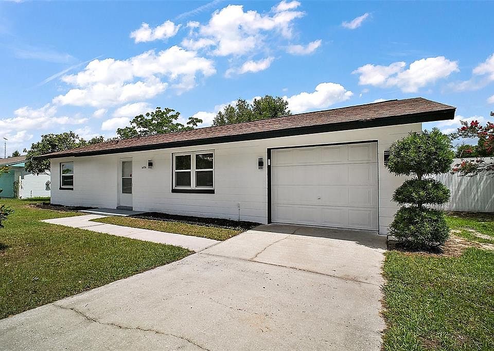 1st image of 14884 SW 35th Cir
