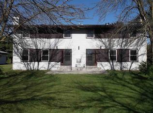 6823-6825 Enge Dr, West Bend, WI 53090