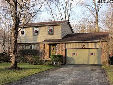 2nd image of 1169 Timbercrest St
