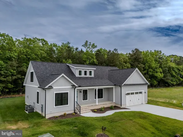 9 Preakness Dr, Berlin, MD 21811