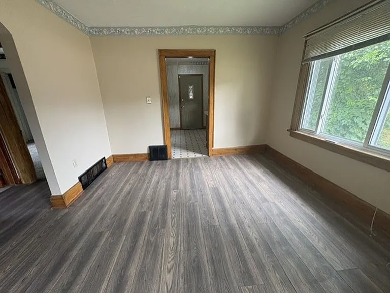 1169 Weiser Ave — Photo 5