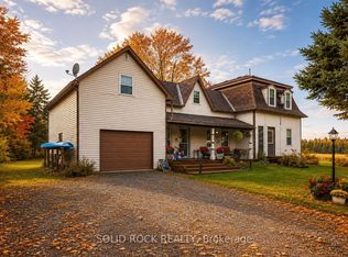 1262 Rodney Ln, North Dundas, ON K0C 2K0