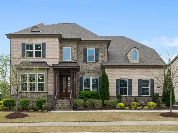 349 Bolton Grant Dr, Cary, NC 27519