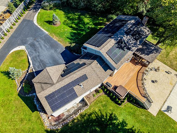 4th image of 32876 N Atkinson Rd