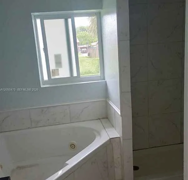 3431 Jackson Blvd — Photo 4