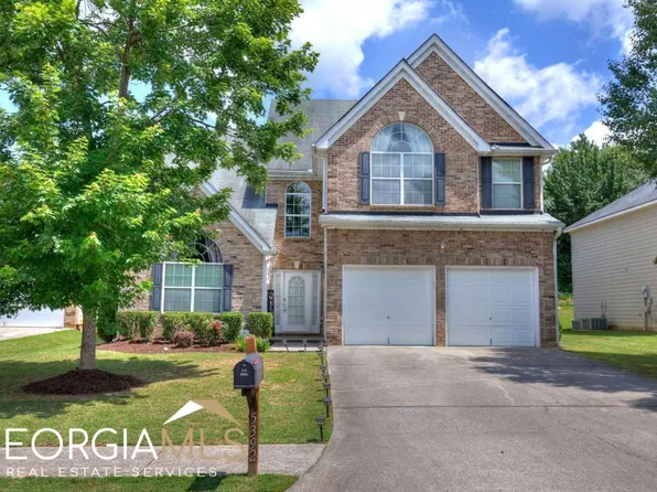 5392 Seabiscuit Pl, Powder Springs, GA 30127