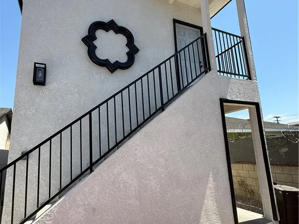 8624 Graham Ave, Los Angeles, CA 90002