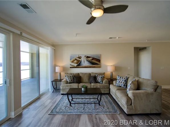 230 Plaza Gardens Ct #4C